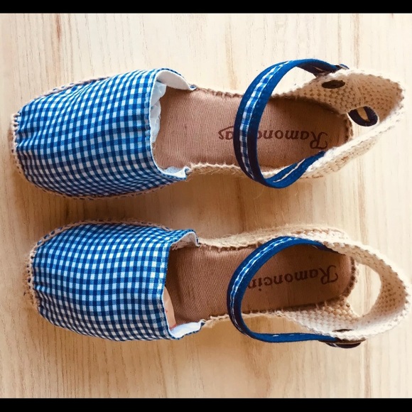 Girls espadrilles from Spain - Picture 4 of 12